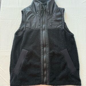 Under Armour Black Sherpa Fleece Vest